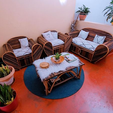 Faraja Homestay: Urban Comfort with Free Wi-Fi Moshi Exterior photo