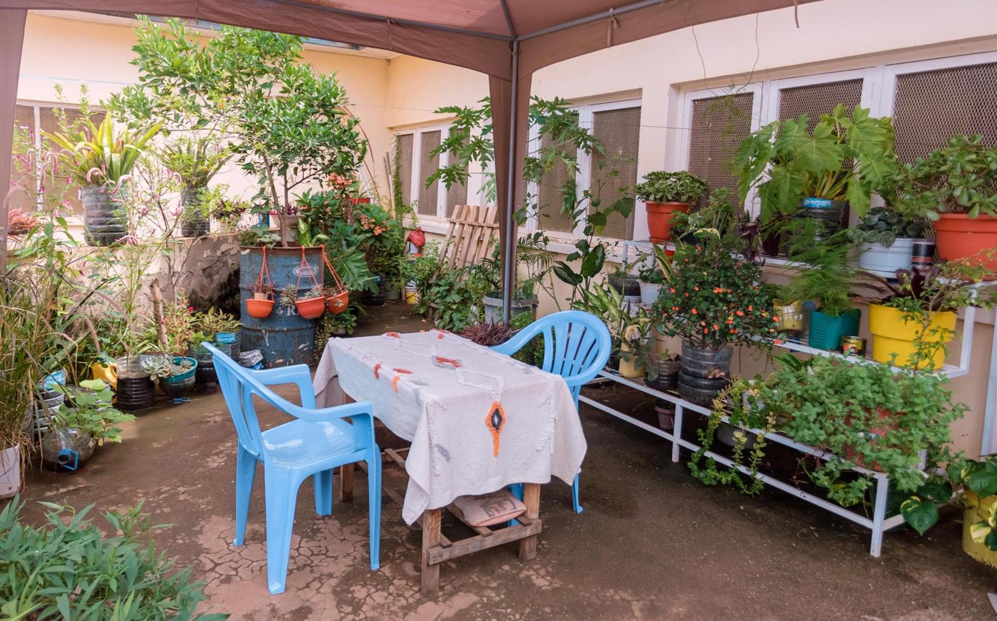 Faraja Homestay: Urban Comfort with Free Wi-Fi Moshi Exterior photo